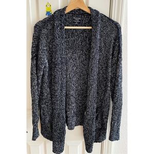 🌟Abercrombie &Fitch cargian Sweater🌟